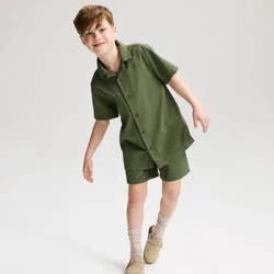 Boys' Seersucker Textured Pull-On Shorts - Cat & Jack™ Green M