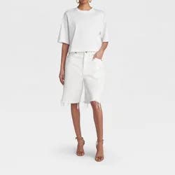 KBB by KAHLANA Women's Low-Rise Wide Leg 'The Rachel Shorts' - White Wash Denim 2