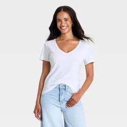 Women's Short Sleeve Iconic V-Neck T-Shirt - Universal Thread™ White L
