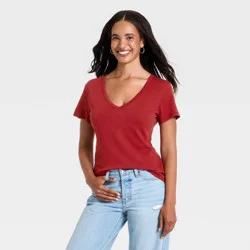 Women's Short Sleeve Iconic V-Neck T-Shirt - Universal Thread™ Red S