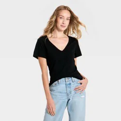 Women's Short Sleeve Iconic V-Neck T-Shirt - Universal Thread™ Black M