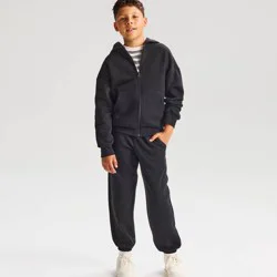 Boys' Relaxed Fit Fleece Zip-Up Hoodie Sweatshirt - Cat & Jack™ Black XS
