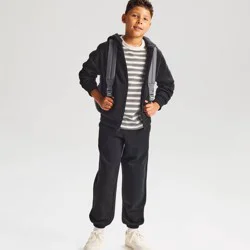 Boys' Relaxed Fit Pull-On Fleece Jogger Sweatpants - Cat & Jack™ Black S