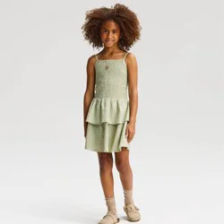 Girls' Floral Printed Smocked Drop Waist Dress - Cat & Jack™ Green M