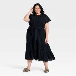 Women's Short Flutter Sleeve V-Neck Front Tiered Eyelet Midi Dress - Ava & Viv™ Black 2X