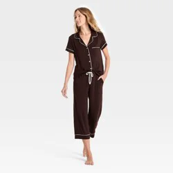 Women's Cloud Knit Short Sleeve Notch Collar Top and Cropped Pants Pajama Set - Auden™ Brown XL