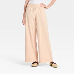 Women's High-Rise Wide Leg Knit Pull-On Pants - Universal Thread™ White M