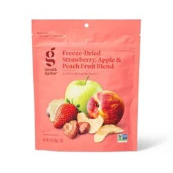 Freeze Dried Strawberry, Apple & Peach Fruit Blend - 1oz - Good & Gather™