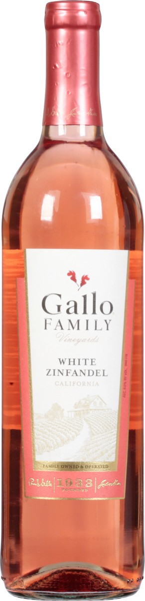 slide 8 of 12, Gallo Family Vineyard California White Zinfandel 750 ml, 750 ml