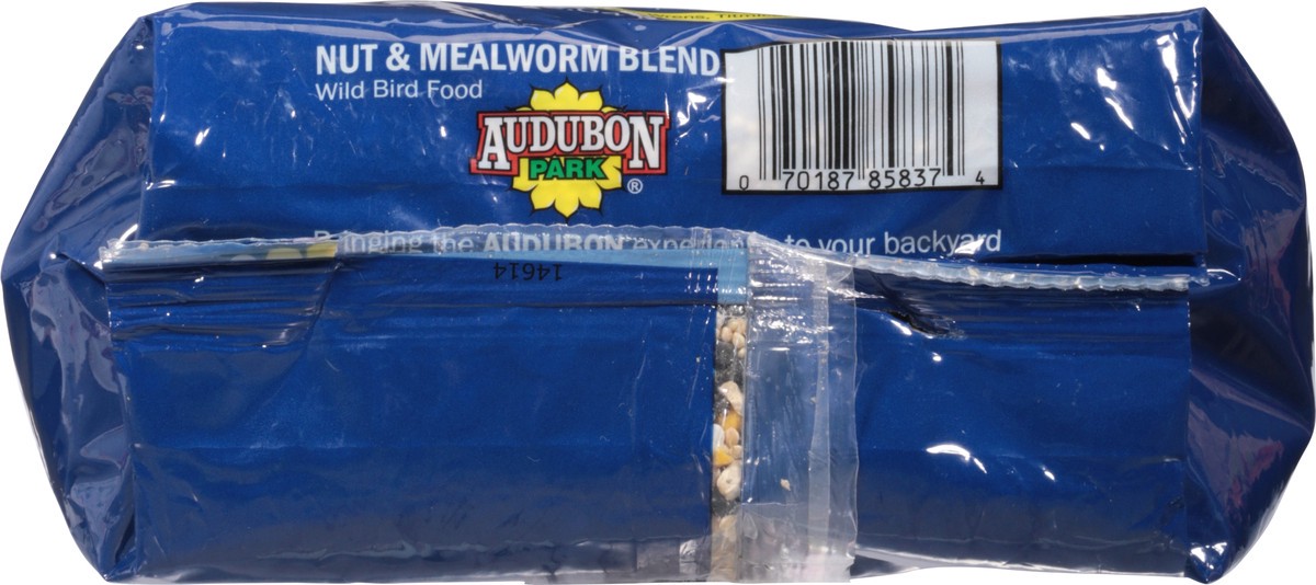 slide 7 of 10, Audubon Park Wild Nut & Mealworm Blend Bird Food 4.5 lb, 4.50 lb