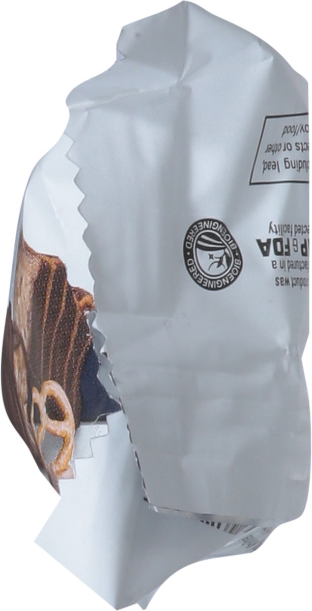 slide 6 of 14, 1st Phorm Chocolate PB Pretzel Level-1 Bar 2.15 oz, 2.15 oz