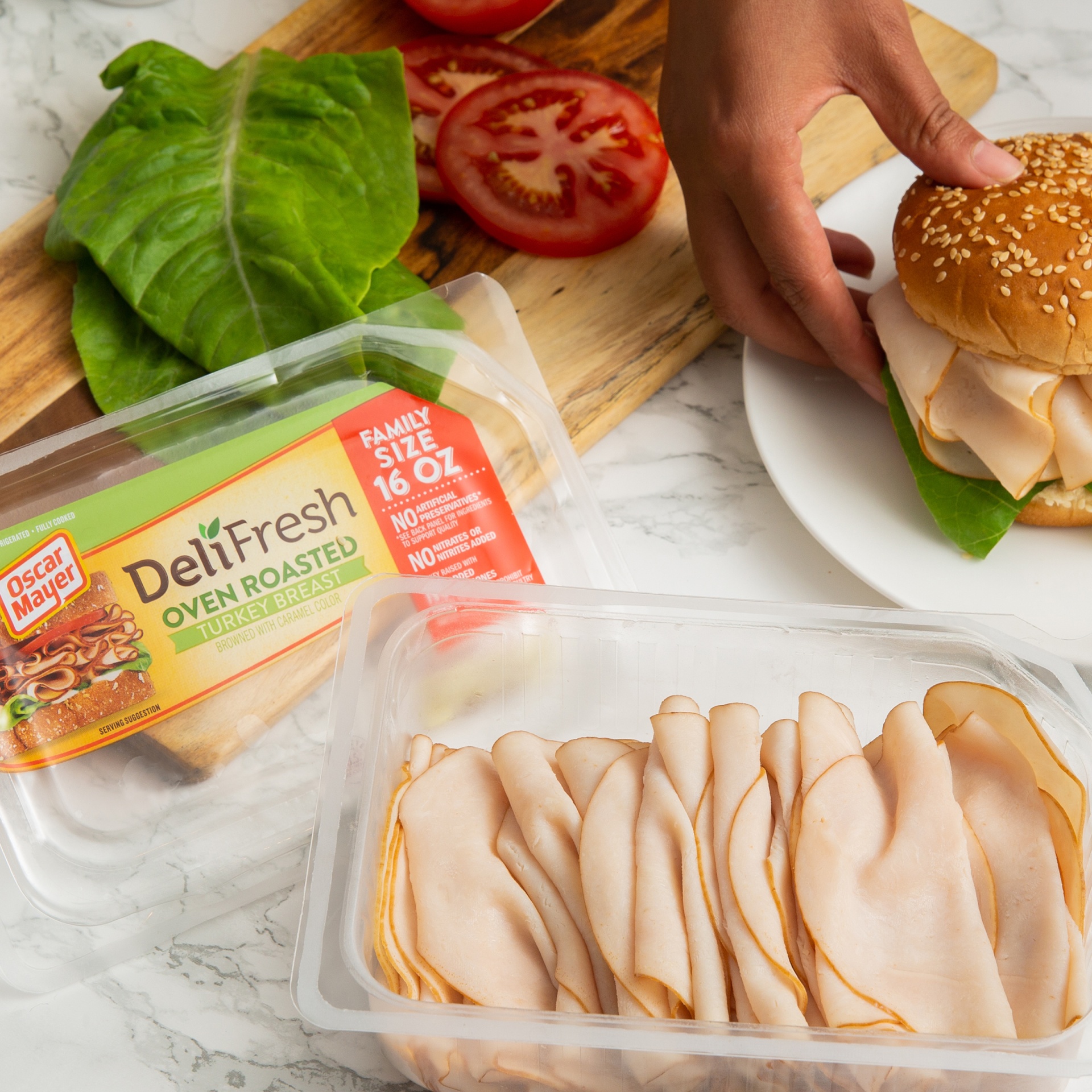 slide 4 of 13, Oscar Mayer Deli Fresh Oven Roasted Turkey Breast Sliced Lunch Meat Family Size Tray, 16 oz