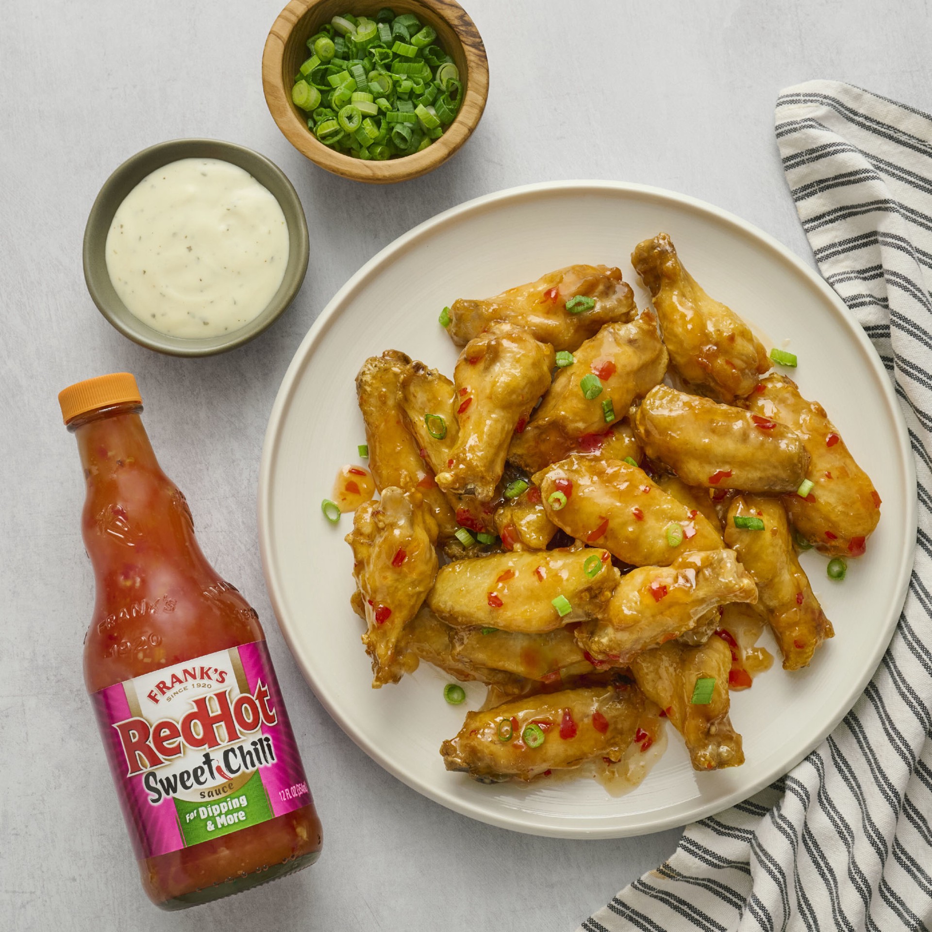 slide 6 of 8, Frank's Redhot Sweet Chili Hot Sauce, 12 Fl Oz, 12 fl oz