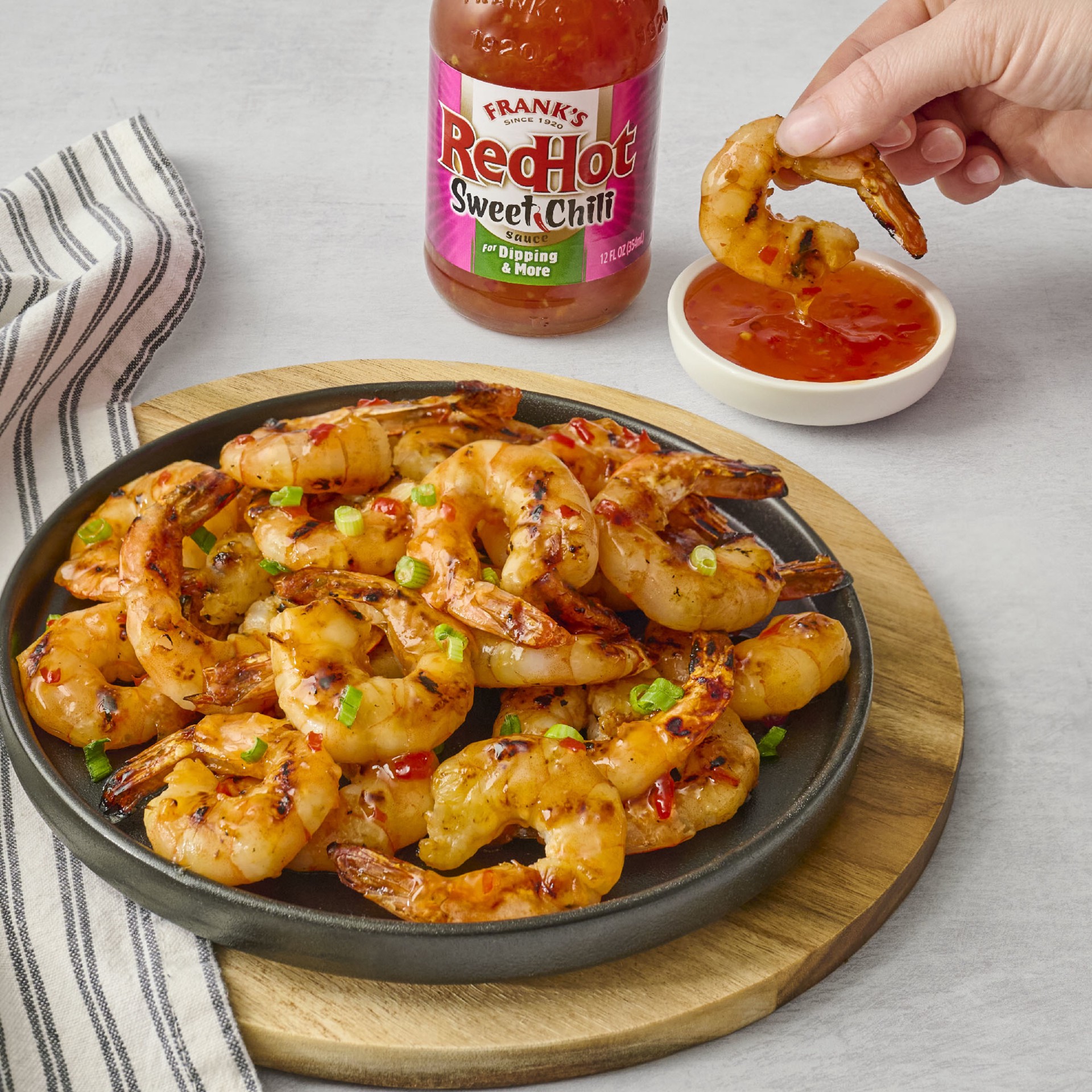 slide 8 of 8, Frank's Redhot Sweet Chili Hot Sauce, 12 Fl Oz, 12 fl oz