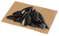 Eastern Black Mussels Fresh Service Case - 1.5 Lb