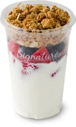 Fresh Cut Yogurt Parfait Greek Yogurt Vanilla With Strawberries And Blueberries - 8 Oz (450 Cal)