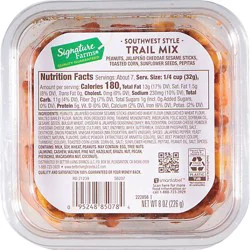 Signature Farms Southwest Trail Mix - 8 Oz