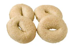 Signature Select Sesame Seed Bagels 4 Count - Each