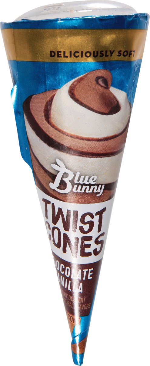 slide 3 of 13, Blue Bunny Chocolate Vanilla Soft Cones, 4.5 fl oz