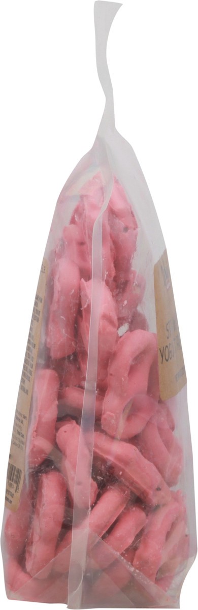 slide 13 of 13, Durham's Strawberry Yogurt Pretzels 8 oz, 8 oz