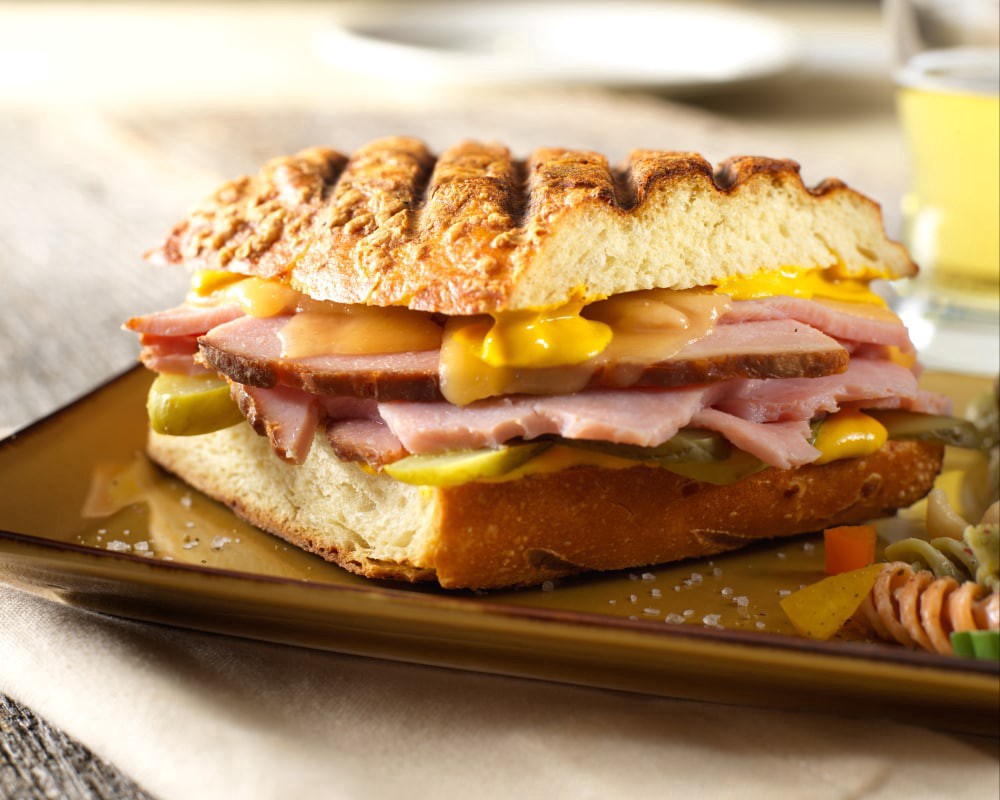 slide 5 of 6, Kentucky Legend Sliced Ham, per lb