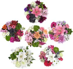 Central Market Petite Signature Bouquet