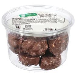 Milk Chocolate Peanut Clusters - 9 Oz