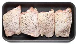 Chicken Thigh Boneless Skinless With Black Pepper - 1.25 Lb
