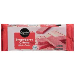 Signature Select Strawberry Creme Wafers - 8 Oz