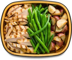 Grilled Chicken Roasted Potatoes & Green Beans Family Meal - Each
