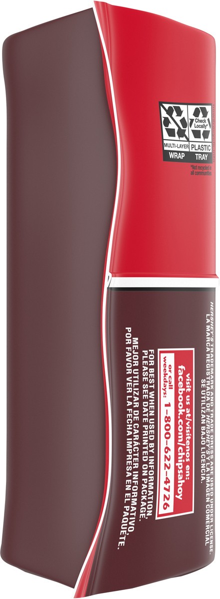 slide 9 of 13, Chips Ahoy! Chewy Hershey's Fudge Filled Soft Cookies Family Size - 14.85 Oz, 14.85 oz