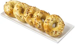 Bakery Onion Bagels - 5 Count