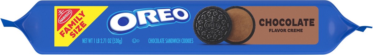 slide 5 of 13, Oreo Chocolate Creme Chocolate Sandwich Cookies Family Size - 18.71 Oz, 18.71 oz