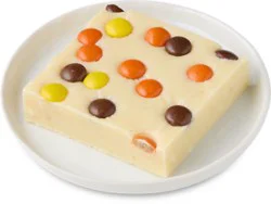 Reese's Pieces White Fudge - Lb