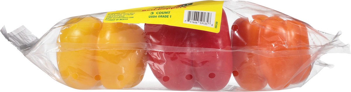 slide 4 of 11, Naturesweet Sweet Mixed Bell Peppers 3 Count, 3 ct