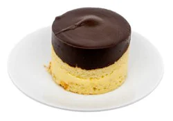Boston Creme Cake 3 Inches - Each