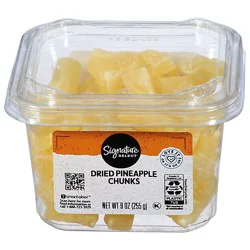 Signature Select Pineapple Chunks - 9 Oz