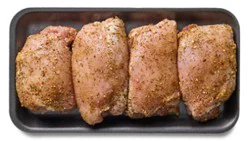 Chicken Thighs Bonless Skinless California Garlic Medley Seasoning - Lb