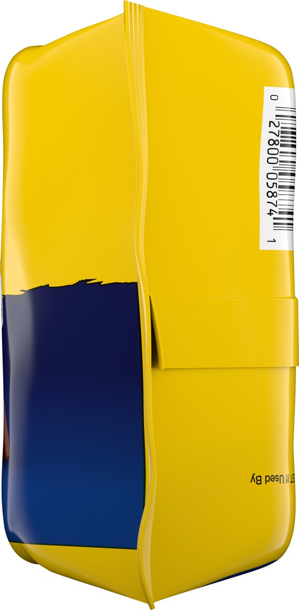 slide 9 of 13, Keebler Brands 05874 154730 Chips Deluxe DblChocolateM&M OW Everyday 9.75oz No PMT_3D Keebler_CCC, 9.75 oz