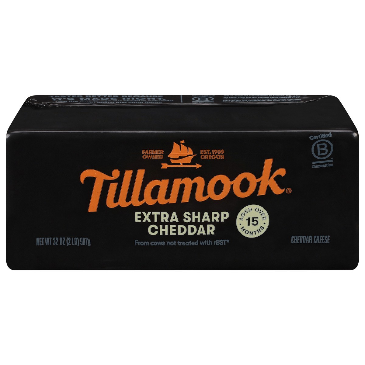 slide 1 of 9, Tillamook Extra Sharp Cheddar Cheese 32 oz, 32 oz