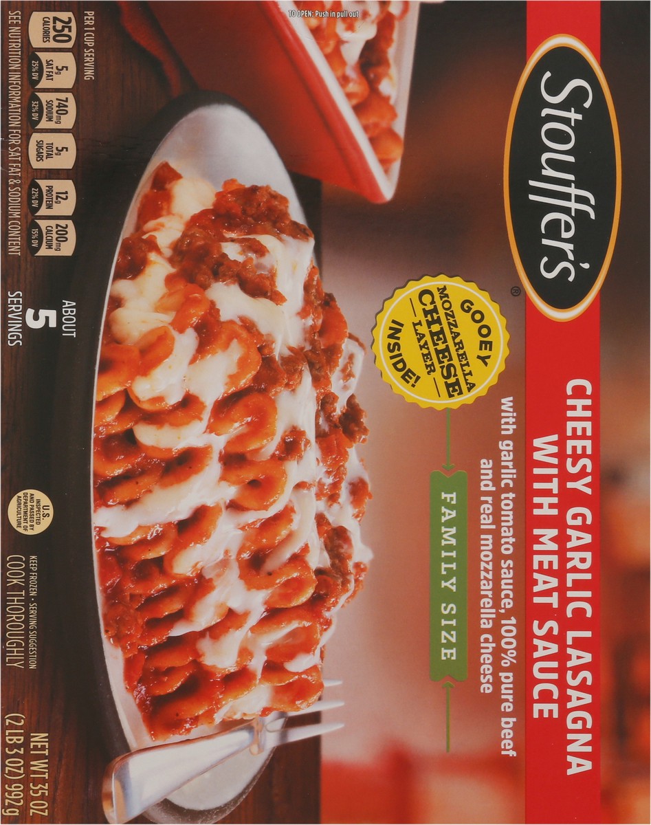 slide 5 of 9, Stouffer's Family Size Cheesy Garlic Lasagna with Meat Sauce Frozen Meal, 35 oz