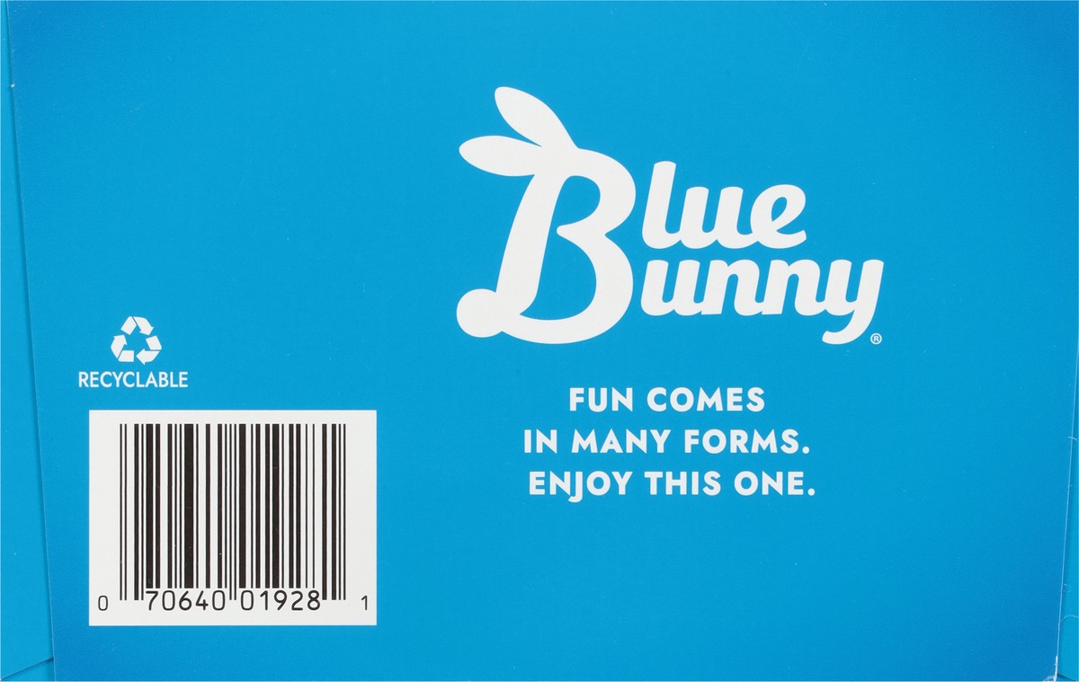 slide 4 of 9, Blue Bunny Chocolate Lovers Sandwich, 38.25 fl oz