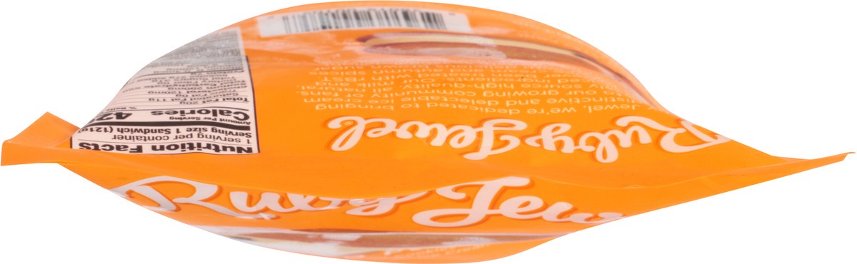 slide 4 of 12, Ruby Jewel Spiced Pumpkin Ice Cream Sandwich 5.25 fl oz, 5.25 fl oz