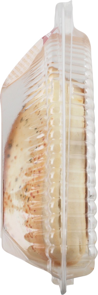 slide 7 of 13, DePalo Foods Pepperoni & Cheese Calzone 8 oz, 8 oz