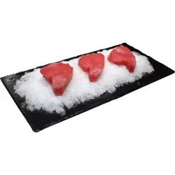 Fresh Yellowfin Tuna Steak