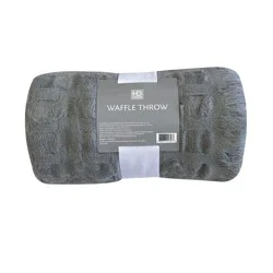 HD Designs Rolled Waffle Throw - Gray