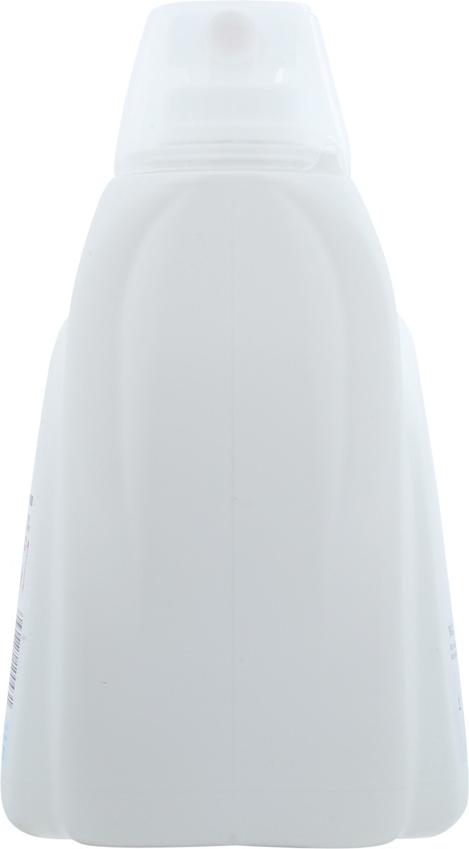 slide 12 of 12, Downy Free & Gentle Liquid Fabric Softener, 140 fl oz, 190 Loads, Hypoallergenic, Sensitive Skin Friendly Fabric Conditioner Liquid, 1 gal