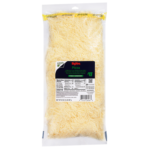 slide 1 of 1, Hy-Vee Finely Shredded Cheese, Pizza, 32 oz