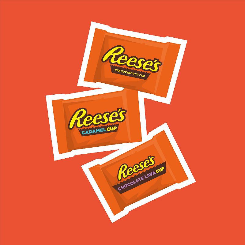 slide 2 of 7, Reese's Jolly Rancher, Kit Kat And Reese's Assorted Flavored Snack Size, Candy Party Pack, 34.19 Oz, 285 oz