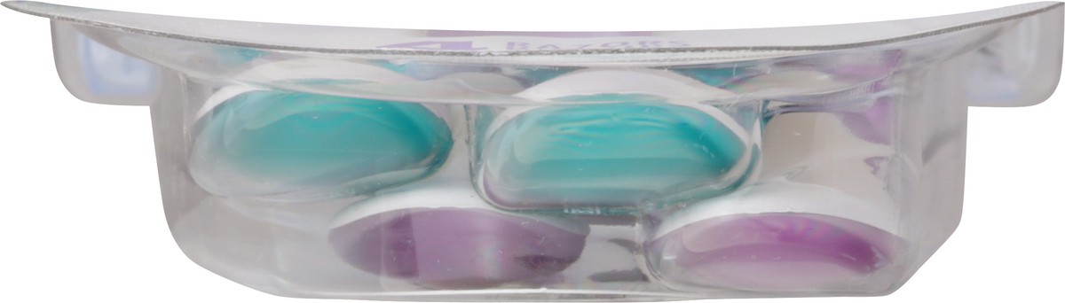 slide 5 of 9, BIC Soleil Escape 4 Blades Lavender & Eucalyptus Scented Razors, 4 ct